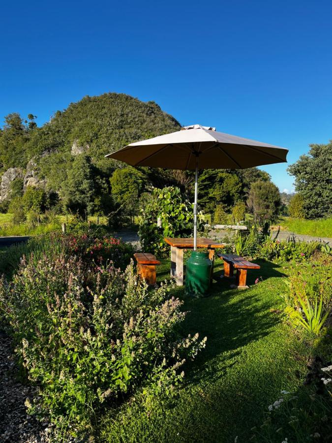 Wisteria Way Hotel Opononi Eksteriør billede