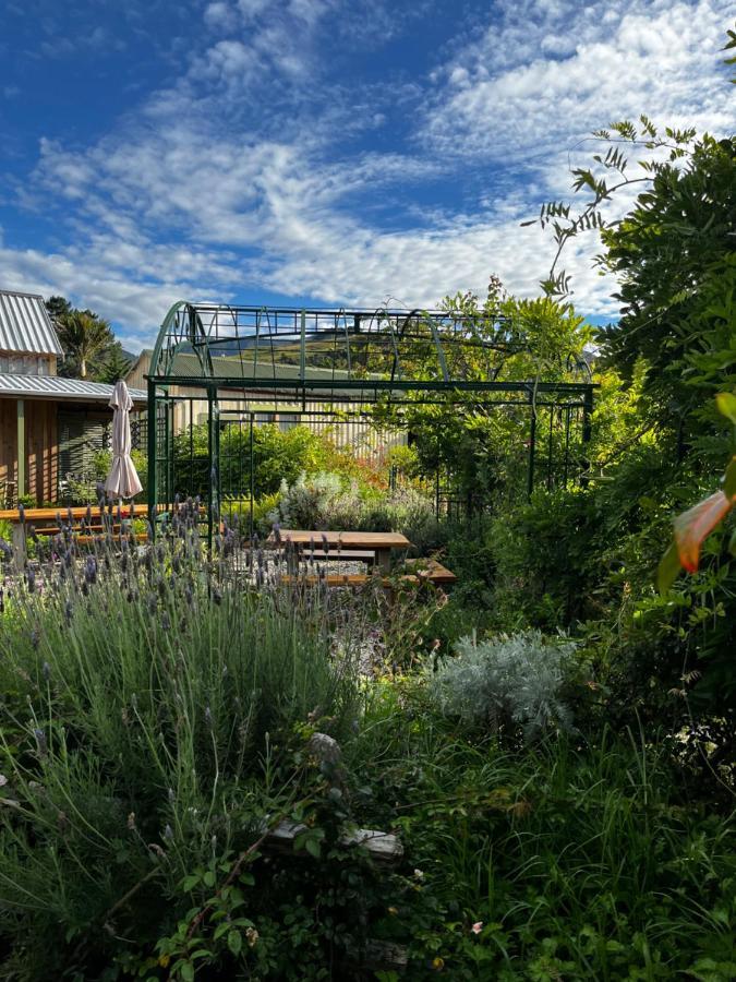 Wisteria Way Hotel Opononi Eksteriør billede